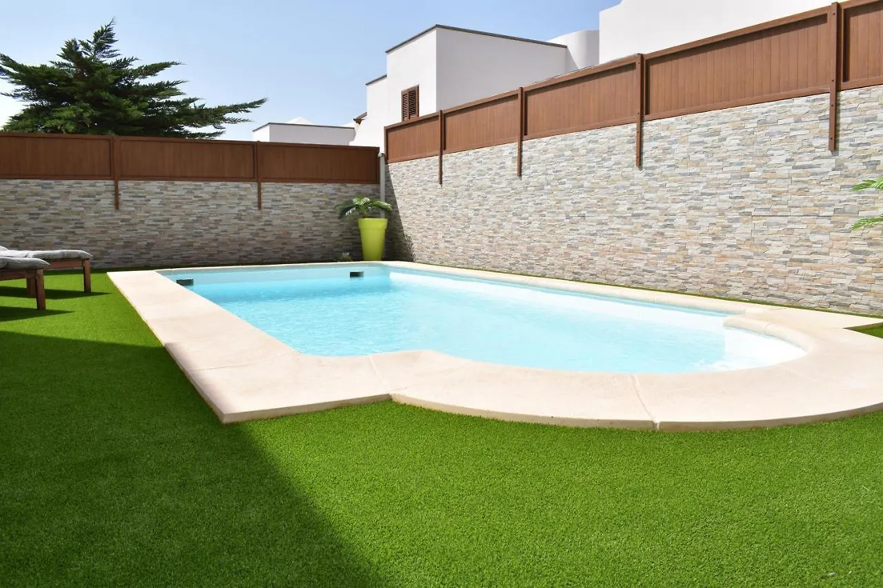 Casa Tilley Private Pool-Gym-Garden Villa Teguise